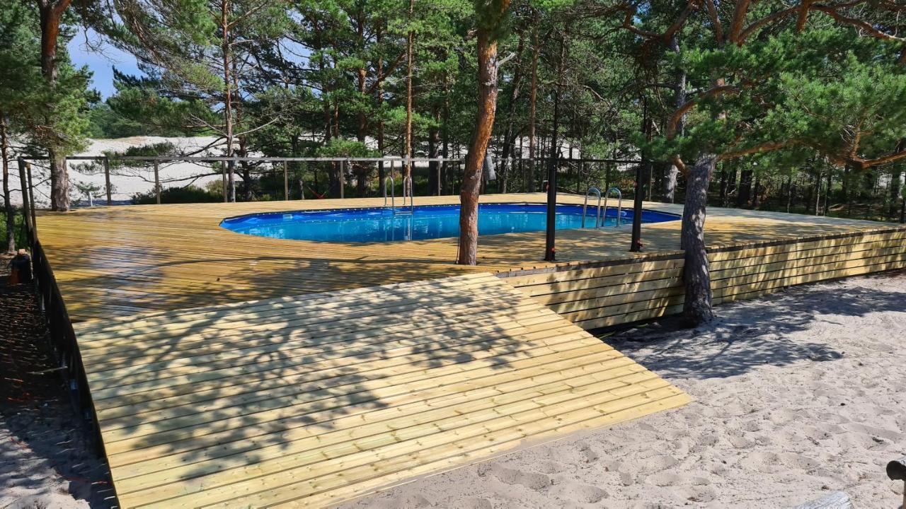 Sub Hel. Budzetowe Pokoje W Domu Z Basenem. Wokol Domu Tylko Natura. Balkon Zbyteczny. 외부 사진