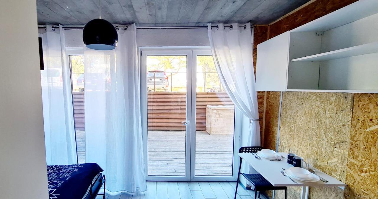 Sub Hel. Budzetowe Pokoje W Domu Z Basenem. Wokol Domu Tylko Natura. Balkon Zbyteczny. 외부 사진